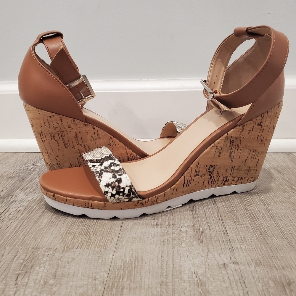 NEW Abound Gabbi Cork Wedge Sandal Snake Print